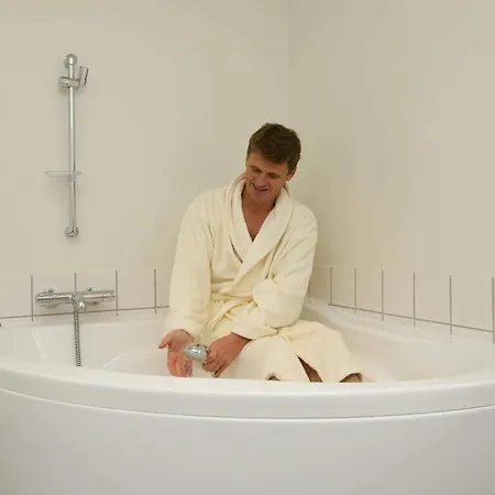 8 Person In Semesterbostad *