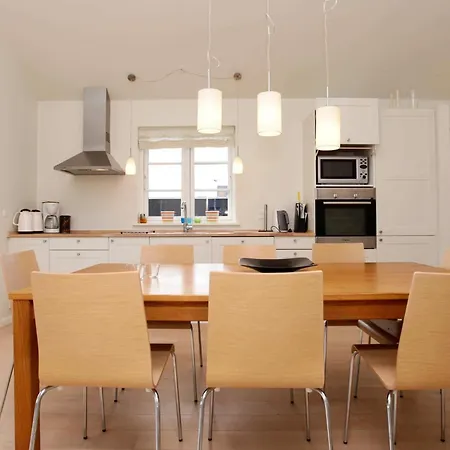 Semesterbostad 8 Person In *