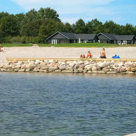 Semesterbostad 8 Person In